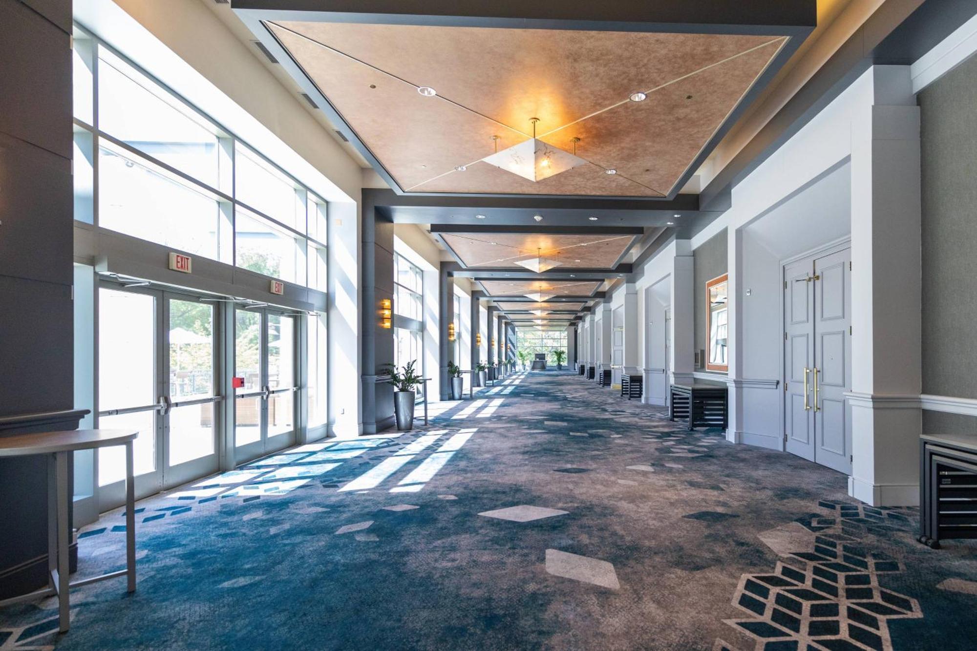 Bethesda North Marriott Hotel & Conference Center Екстериор снимка