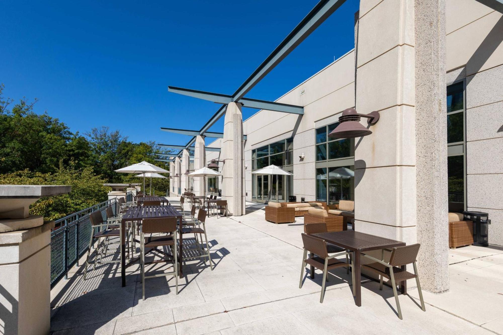 Bethesda North Marriott Hotel & Conference Center Екстериор снимка